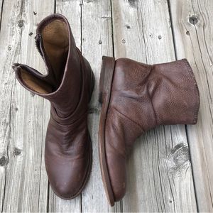 John Fluevog unisex boots leather dark brown zip Sz W 9 M 7
